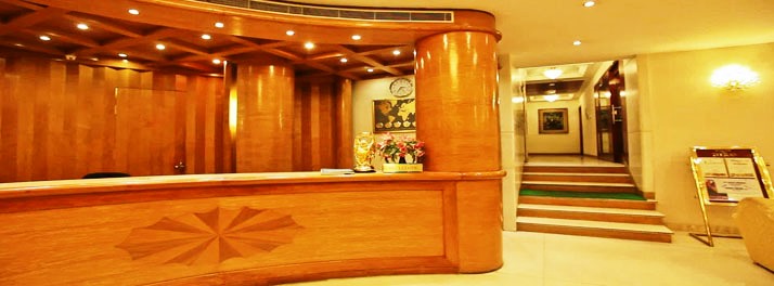 1651/Hotel Zeeras - Varanasi 03.jpg